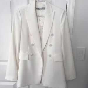 Zara white blazer size xs
